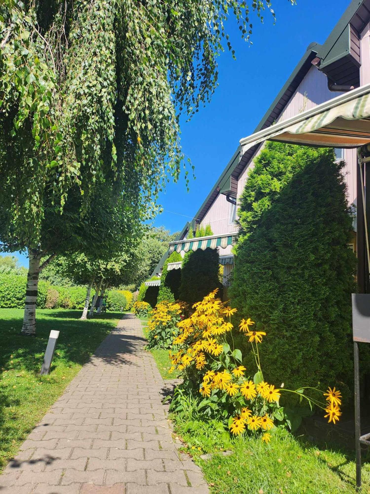 Hotel Osrodek Domkow Letniskowych Sztorm Chłopy Exterior foto